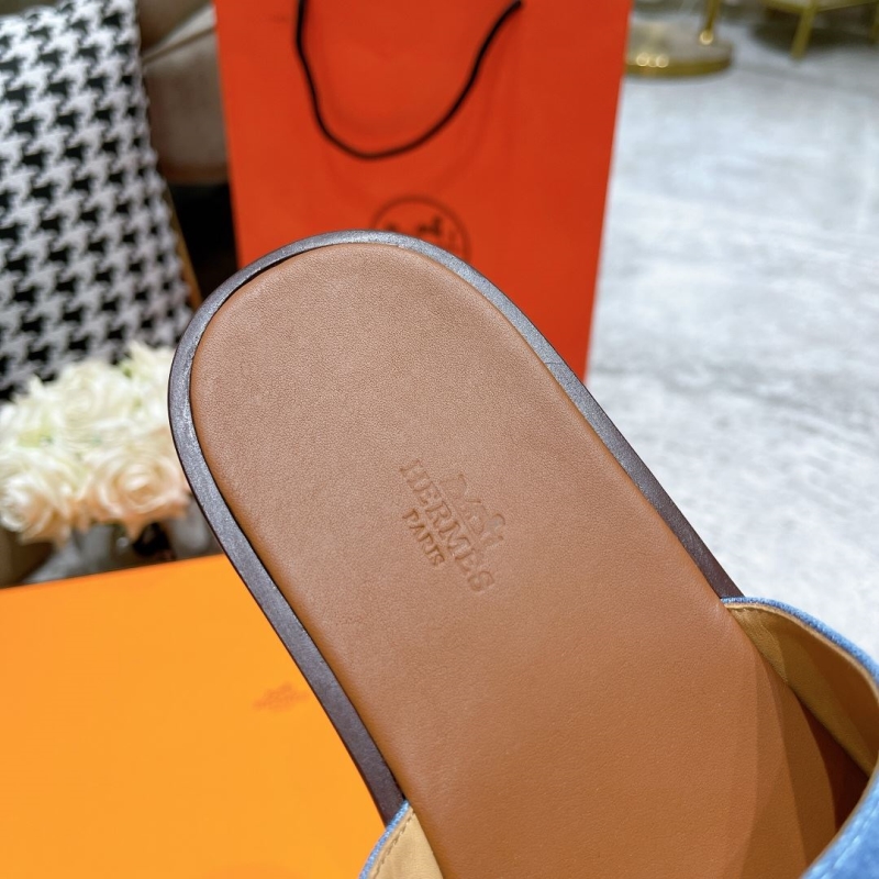 H**me5 slippers